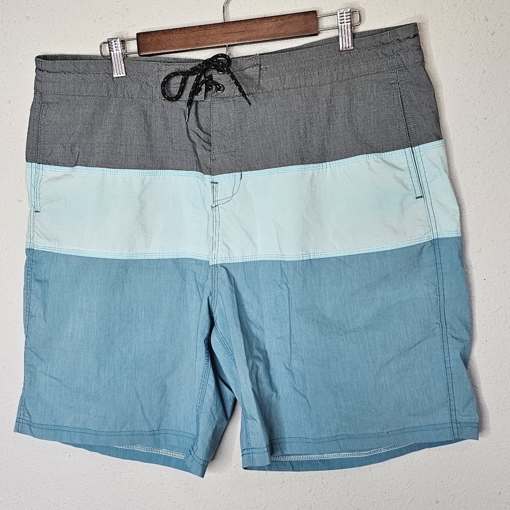 Burnside Mens Swim Trunks Board Shorts Pockets Blue Gray Size 38‎
